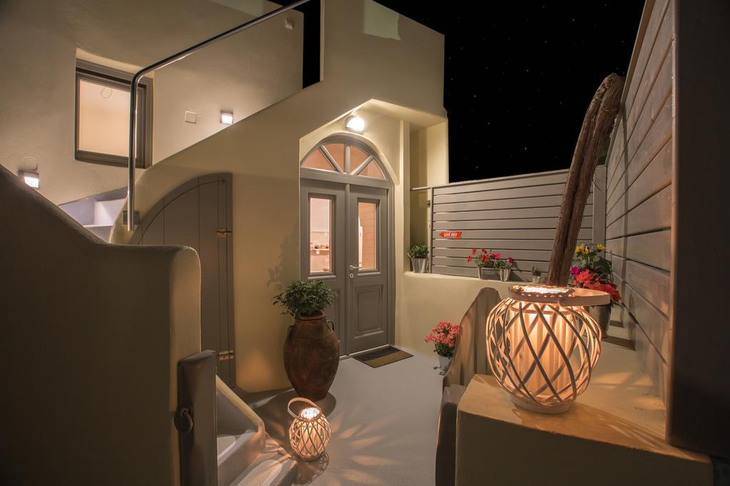 Love Nest With Hot Tub, Hammam & Outdoor Cinema Akrotírion Esterno foto